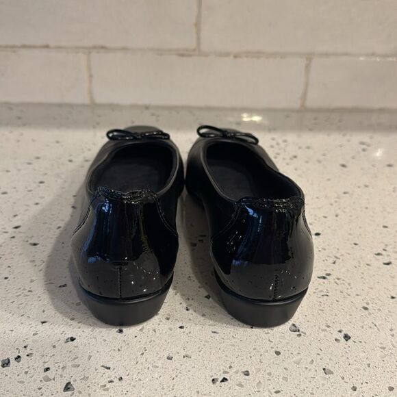 SAS Comfort Slip On Black Leather Shoes Toe Bow Flats Made in USA SZ 8.5 NARROW - Picture 3 of 12